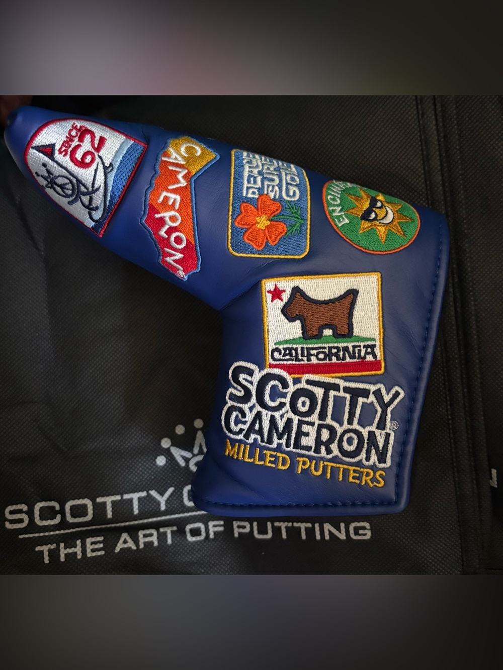 New SCOTTY CAMERON GALLERY SoCal Tripper Blue Patches Headcover Blade Golf